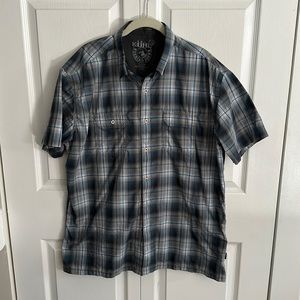 Kuhl Men’s XL button down short sleeve shirt.